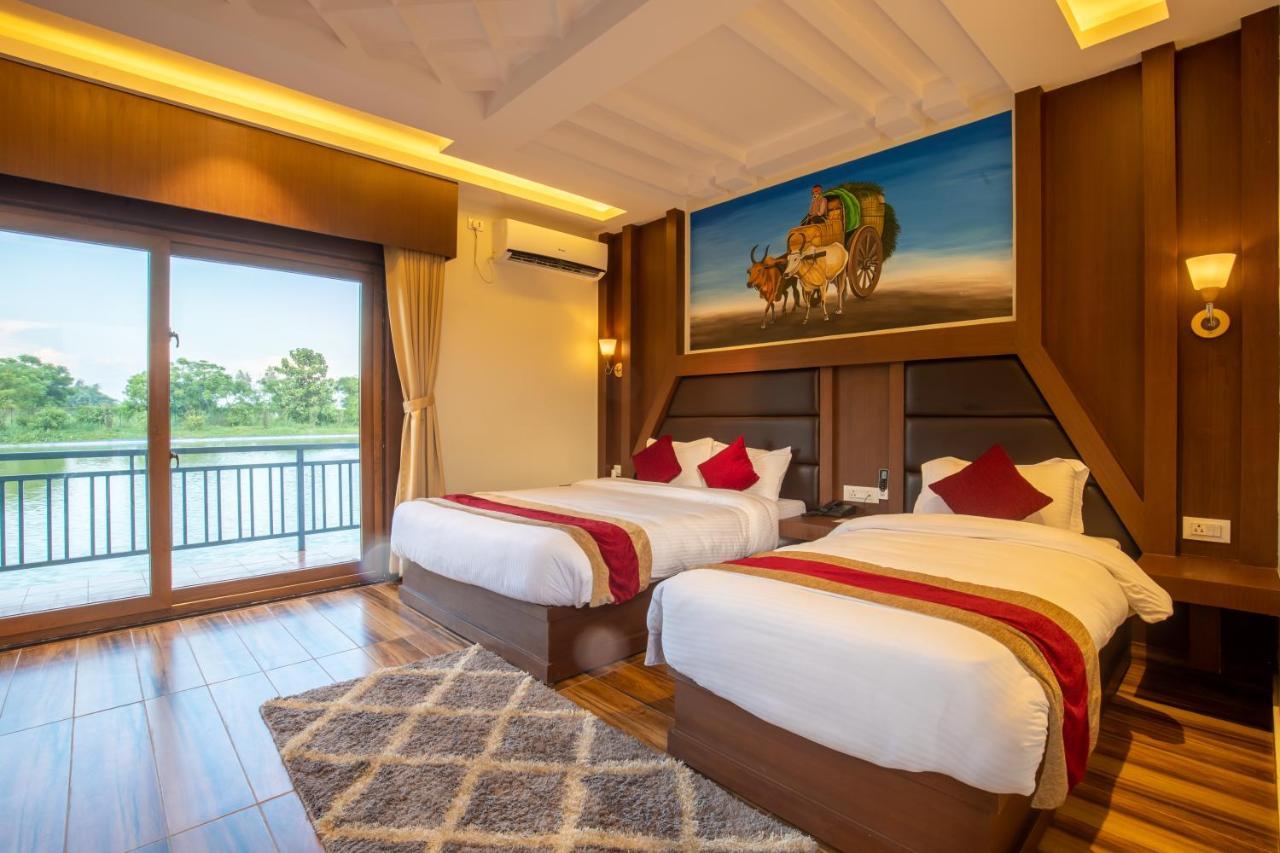 Lumbini Palace Resort Extérieur photo