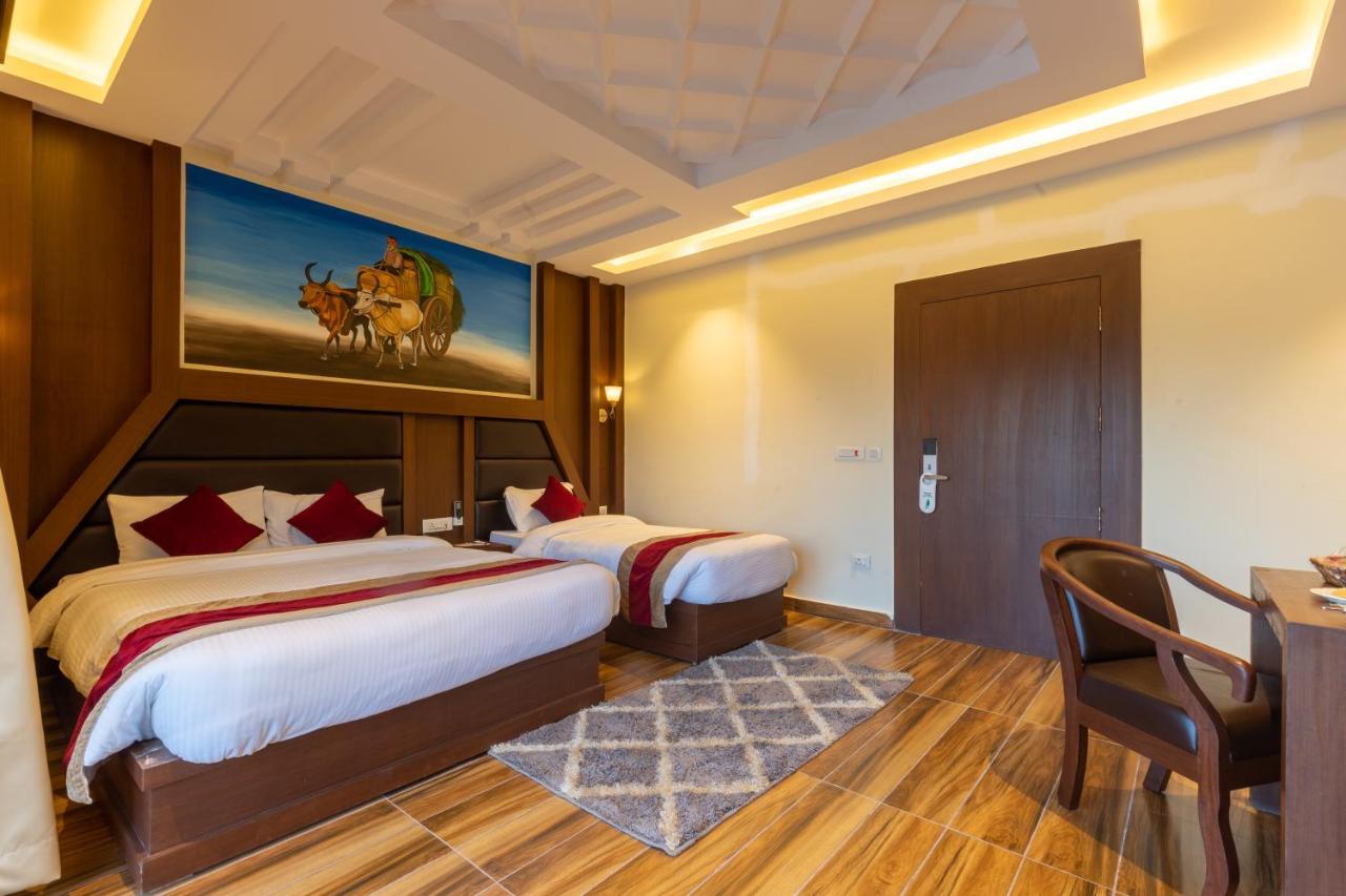 Lumbini Palace Resort Extérieur photo